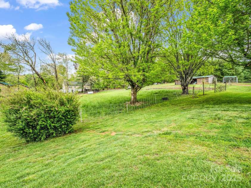 167 Whitener Road, Penrose, NC 28766.  MLS# CAR4255626, YatesRealty ID 15355. 