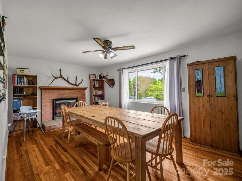 167 Whitener Road, Penrose, NC 28766.  MLS# CAR4255626, YatesRealty ID 15355. 