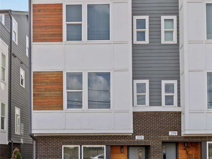 2115 Isom Street, Charlotte, NC 28208.  MLS# CAR4367836, YatesRealty ID 15356. 