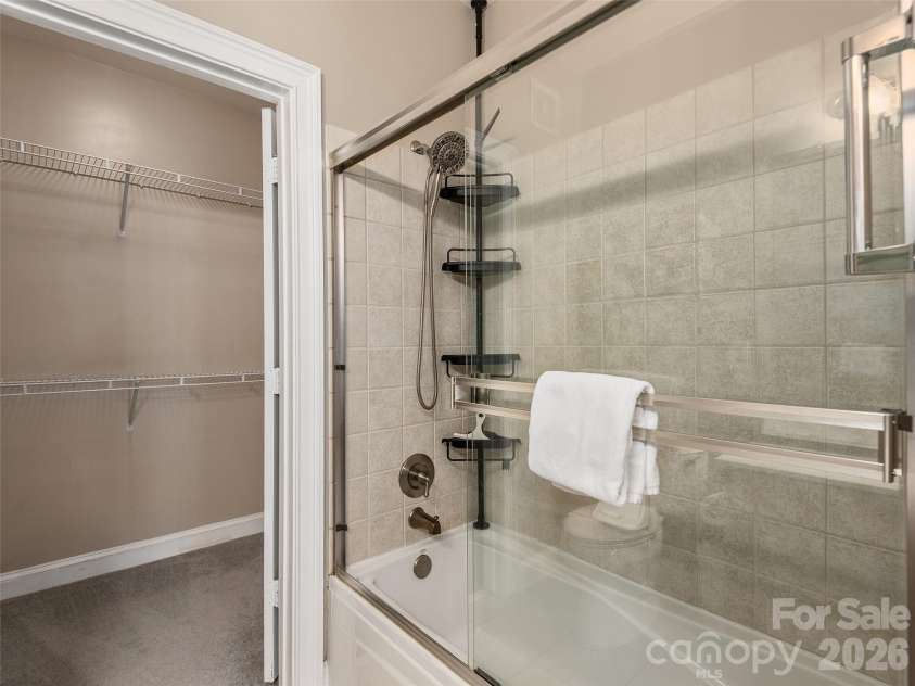 103 Glenview Lane, Maggie Valley, NC 28751.  MLS# CAR4369182, YatesRealty ID 15358. 