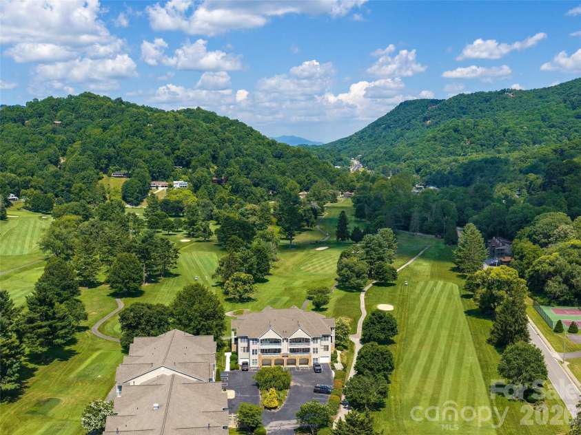 103 Glenview Lane, Maggie Valley, NC 28751.  MLS# CAR4369182, YatesRealty ID 15358. 