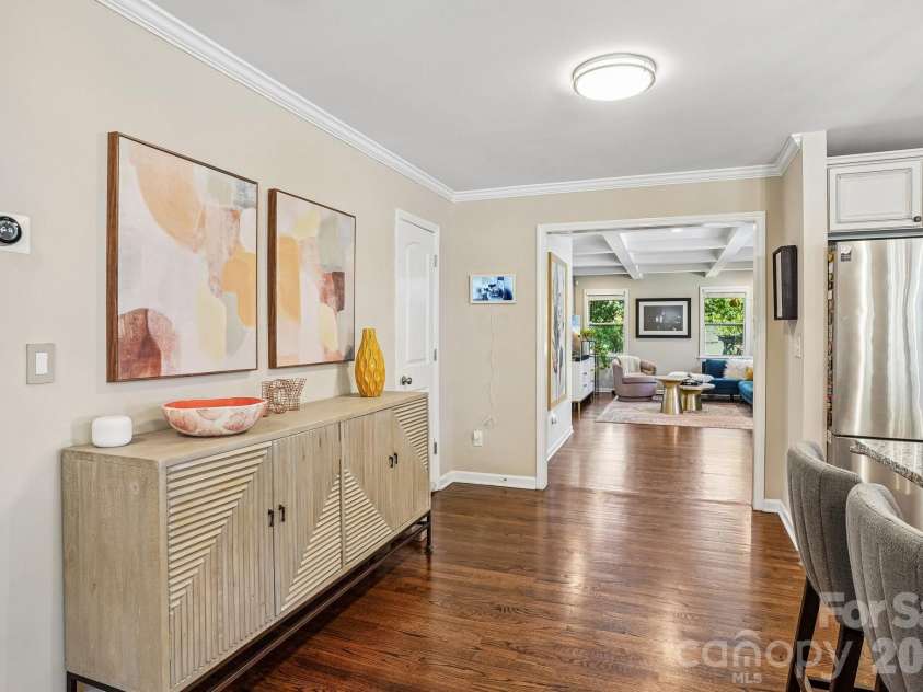 4238 Donnybrook Place, Charlotte, NC 28205.  MLS# CAR4370044, YatesRealty ID 15359. 