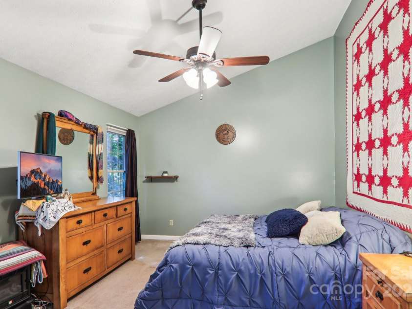 123 Brandymill Loop, Etowah, NC 28729.  MLS# CAR4264778, YatesRealty ID 1536. 