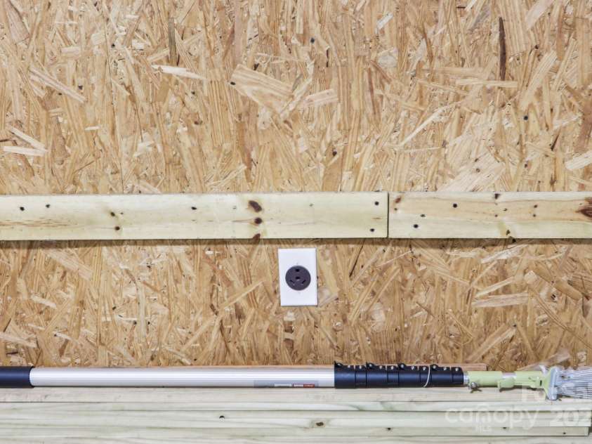 123 Brandymill Loop, Etowah, NC 28729.  MLS# CAR4264778, YatesRealty ID 1536. 