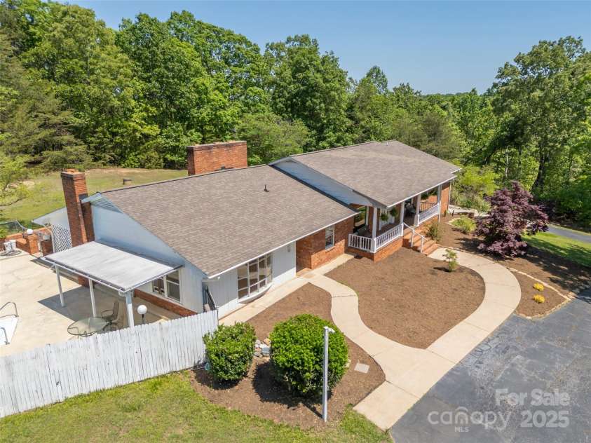 228 Oak Crest Drive, Rutherfordton, NC 28139.  MLS# CAR4254137, YatesRealty ID 15361. 