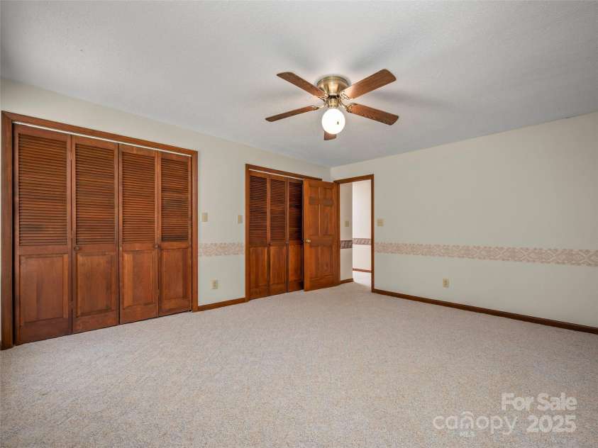 228 Oak Crest Drive, Rutherfordton, NC 28139.  MLS# CAR4254137, YatesRealty ID 15361. 