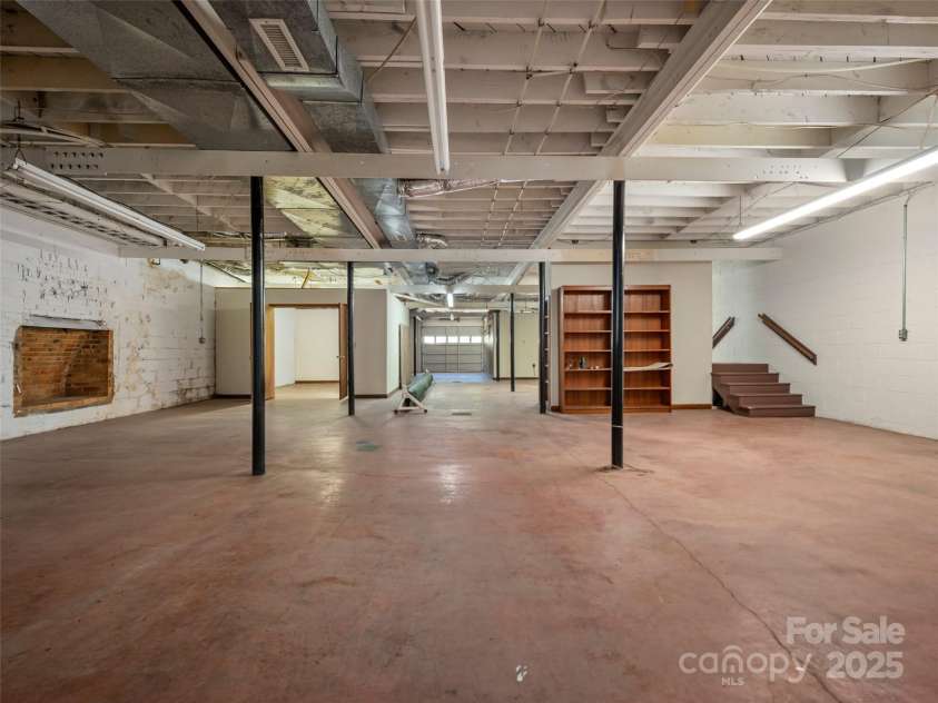 228 Oak Crest Drive, Rutherfordton, NC 28139.  MLS# CAR4254137, YatesRealty ID 15361. 