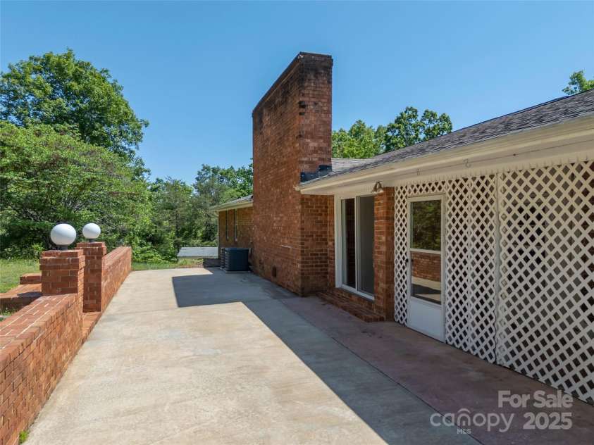 228 Oak Crest Drive, Rutherfordton, NC 28139.  MLS# CAR4254137, YatesRealty ID 15361. 