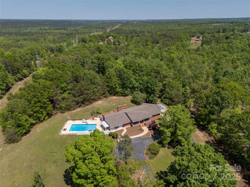 228 Oak Crest Drive, Rutherfordton, NC 28139.  MLS# CAR4254137, YatesRealty ID 15361. 