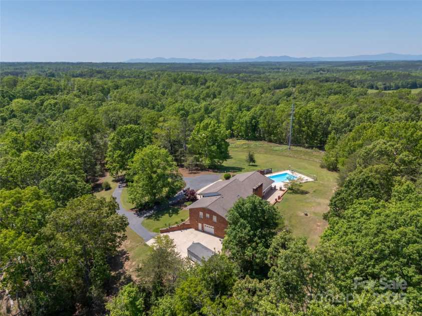 228 Oak Crest Drive, Rutherfordton, NC 28139.  MLS# CAR4254137, YatesRealty ID 15361. 