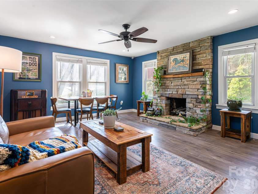 86 Rolling Hills Road, Canton, NC 28716.  MLS# CAR4360486, YatesRealty ID 15361. 
