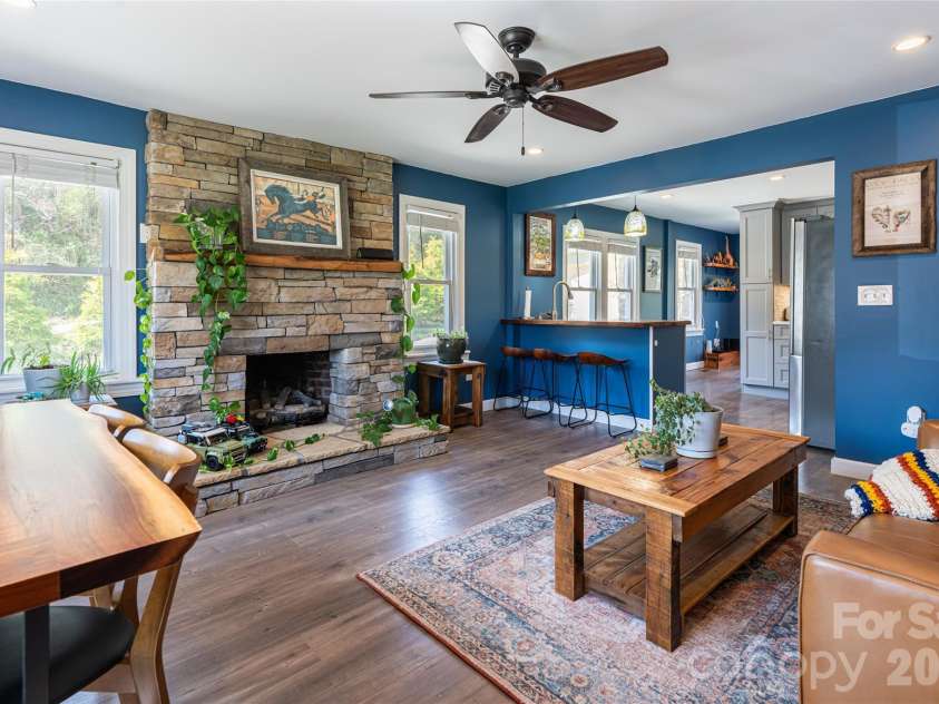 86 Rolling Hills Road, Canton, NC 28716.  MLS# CAR4360486, YatesRealty ID 15361. 