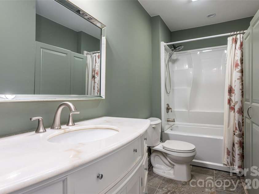 86 Rolling Hills Road, Canton, NC 28716.  MLS# CAR4360486, YatesRealty ID 15361. 