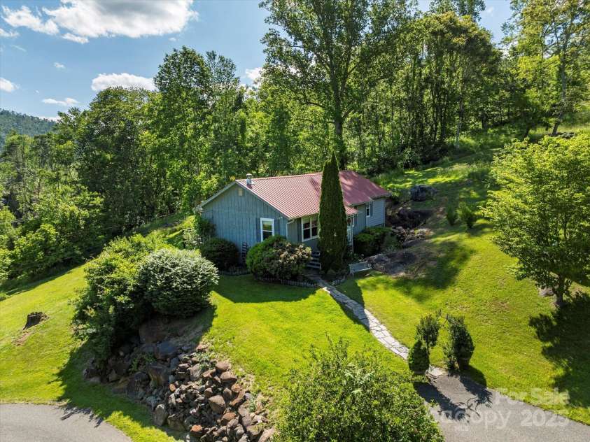 1786 Fork Mountain Road, Bakersville, NC 28705.  MLS# CAR4264003, YatesRealty ID 15363. 