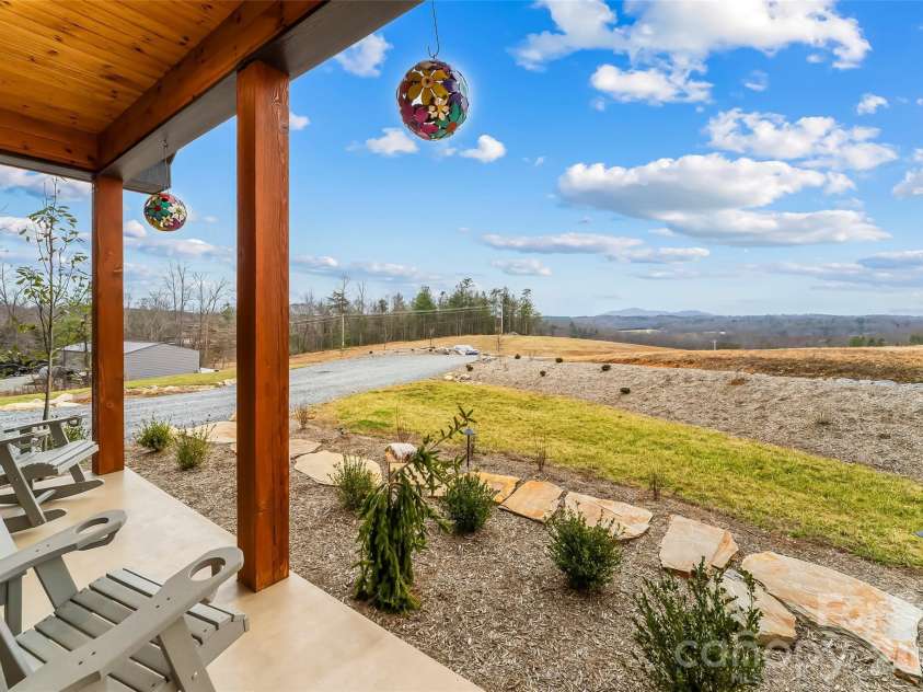 50 Kennedy Drive, Marion, NC 28752.  MLS# CAR4355140, YatesRealty ID 15363. 