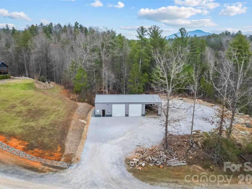 50 Kennedy Drive, Marion, NC 28752.  MLS# CAR4355140, YatesRealty ID 15363. 