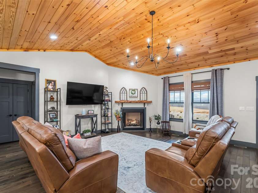 50 Kennedy Drive, Marion, NC 28752.  MLS# CAR4355140, YatesRealty ID 15363. 