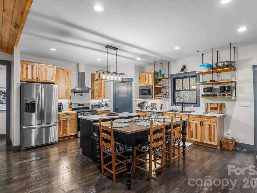50 Kennedy Drive, Marion, NC 28752.  MLS# CAR4355140, YatesRealty ID 15363. 