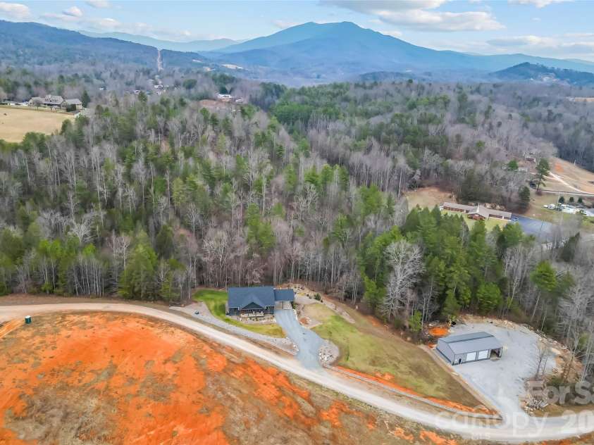50 Kennedy Drive, Marion, NC 28752.  MLS# CAR4355140, YatesRealty ID 15363. 