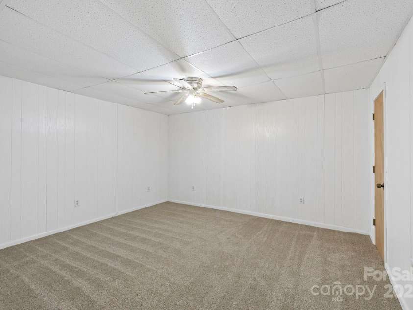 909 Pearson Falls Road, Saluda, NC 28773.  MLS# CAR4256456, YatesRealty ID 15364. 