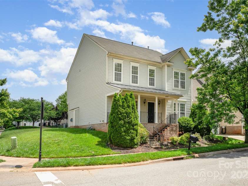 6948 Church Wood Lane, Huntersville, NC 28078.  MLS# CAR4256404, YatesRealty ID 15366. 
