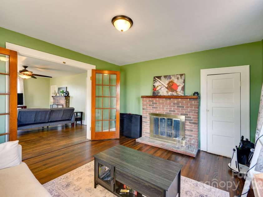 6362 Sherrills Ford Road, Catawba, NC 28609.  MLS# CAR4324971, YatesRealty ID 15367. 