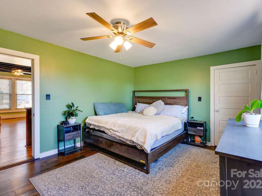 6362 Sherrills Ford Road, Catawba, NC 28609.  MLS# CAR4324971, YatesRealty ID 15367. 