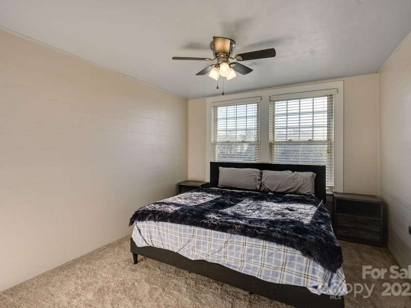 6362 Sherrills Ford Road, Catawba, NC 28609.  MLS# CAR4324971, YatesRealty ID 15367. 