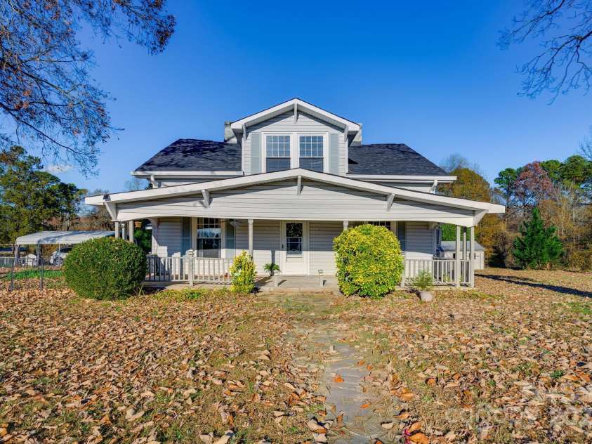 6362 Sherrills Ford Road, Catawba, NC 28609.  MLS# CAR4324971, YatesRealty ID 15367. 