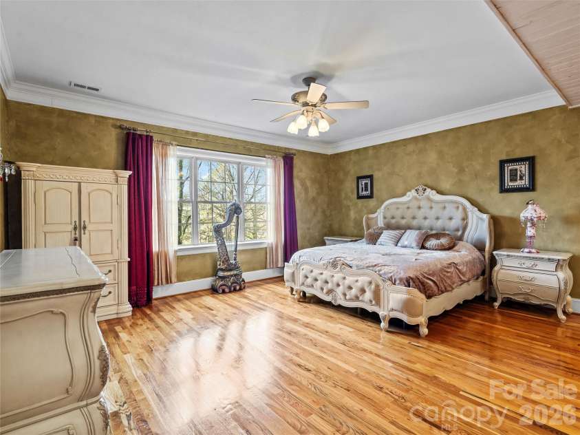 2983 Rockwood Drive, Lenoir, NC 28645.  MLS# CAR4391095, YatesRealty ID 15369. 