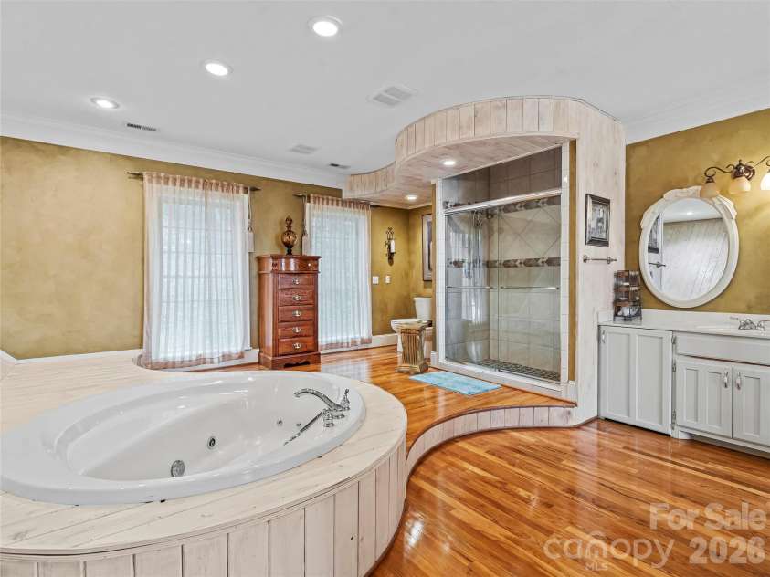 2983 Rockwood Drive, Lenoir, NC 28645.  MLS# CAR4391095, YatesRealty ID 15369. 