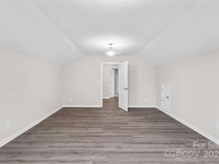 181 Old Harbor Drive, Mount Gilead, NC 27306.  MLS# CAR4239630, YatesRealty ID 15370. 