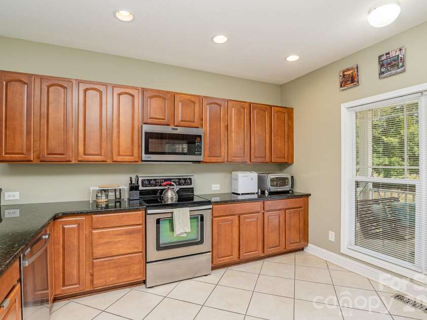 556 Peaceful Creek Drive, York, SC 29745.  MLS# CAR4333441, YatesRealty ID 15373. 