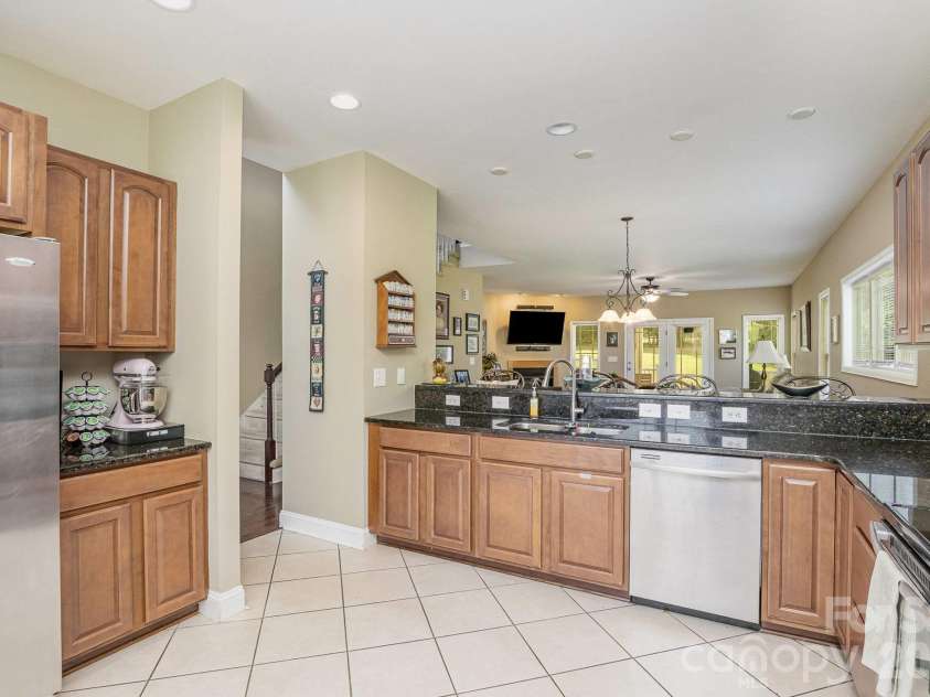 556 Peaceful Creek Drive, York, SC 29745.  MLS# CAR4333441, YatesRealty ID 15373. 