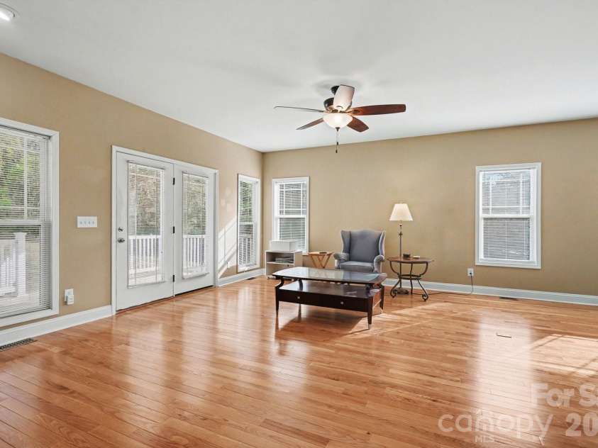 556 Peaceful Creek Drive, York, SC 29745.  MLS# CAR4333441, YatesRealty ID 15373. Living area