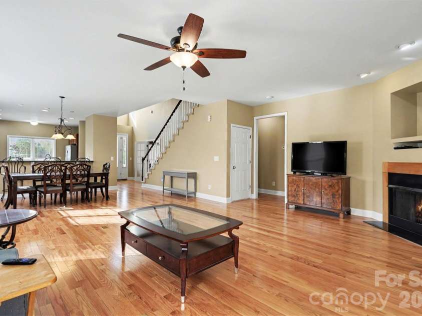 556 Peaceful Creek Drive, York, SC 29745.  MLS# CAR4333441, YatesRealty ID 15373. Living area
