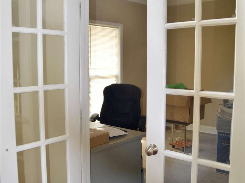 556 Peaceful Creek Drive, York, SC 29745.  MLS# CAR4333441, YatesRealty ID 15373. Second main level bedroom doors