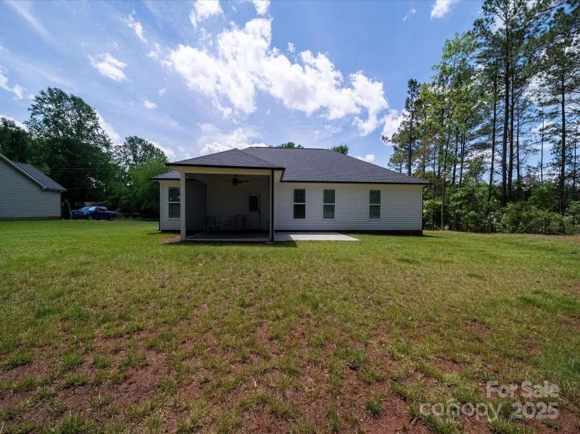 142 Highland Drive, New London, NC 28127.  MLS# CAR4257851, YatesRealty ID 15374. 