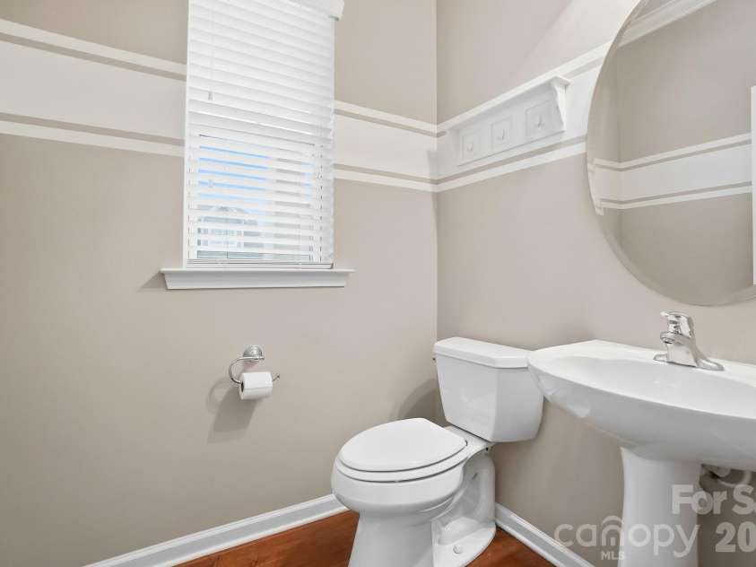 14413 Old Dobbin Drive, Huntersville, NC 28078.  MLS# CAR4351633, YatesRealty ID 15375. 