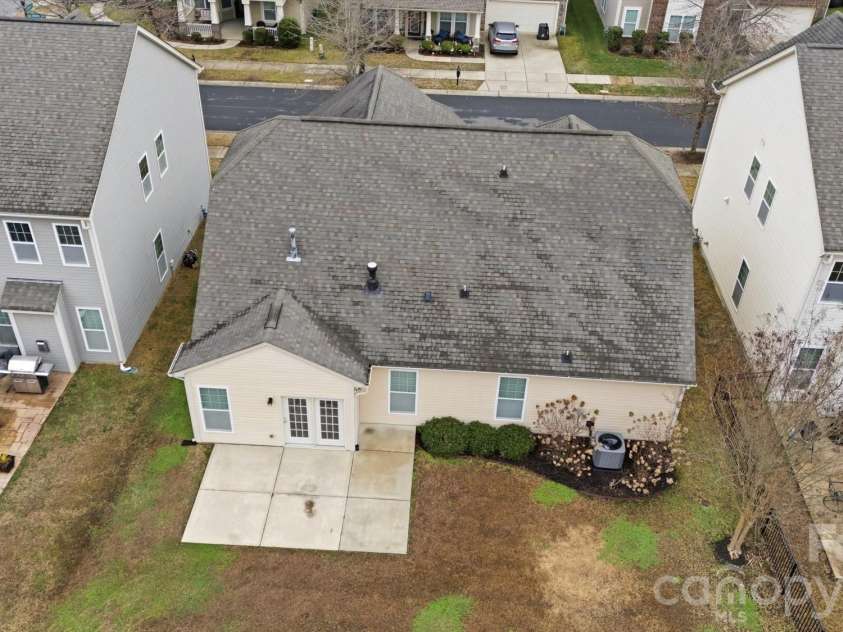14413 Old Dobbin Drive, Huntersville, NC 28078.  MLS# CAR4351633, YatesRealty ID 15375. 
