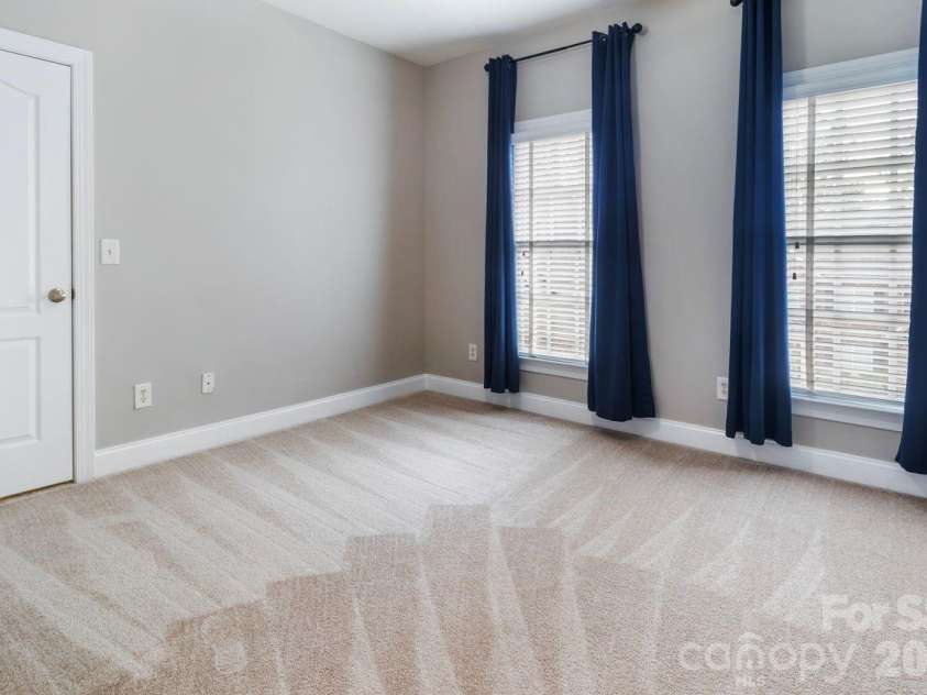 2817 Bevis Lane, Waxhaw, NC 28173.  MLS# CAR4341349, YatesRealty ID 15376. Secondary bedroom