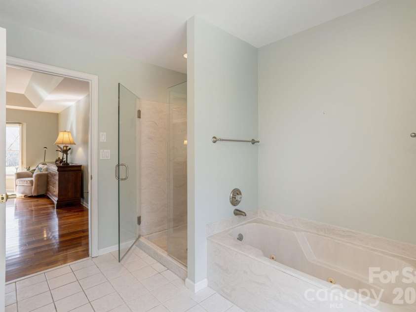 132 Broadmoor Drive, Flat Rock, NC 28731.  MLS# CAR4350035, YatesRealty ID 15377. 