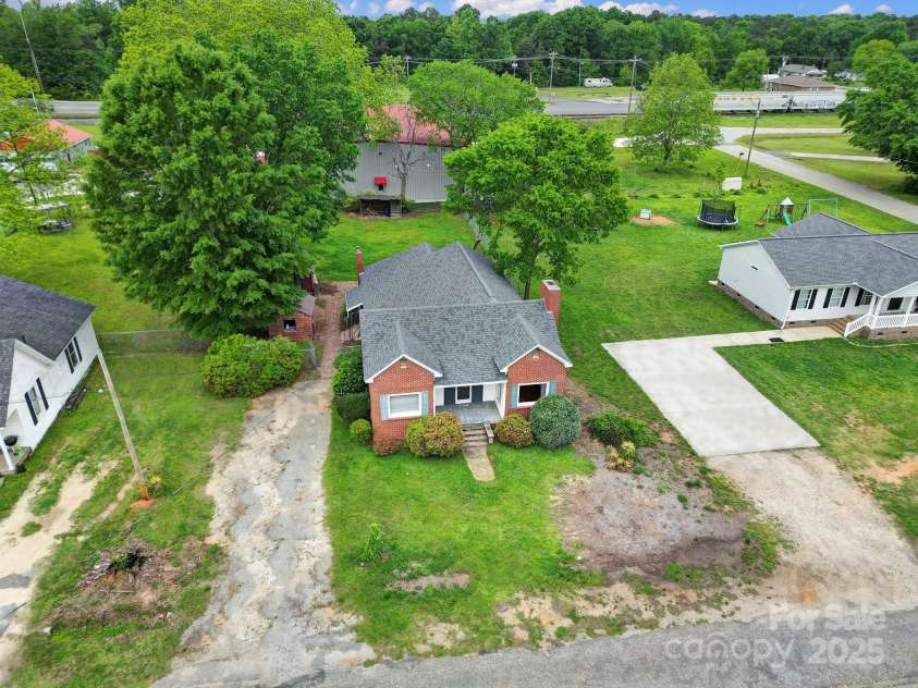 5573 Main Street, Fort Lawn, SC 29714.  MLS# CAR4253269, YatesRealty ID 15377. 