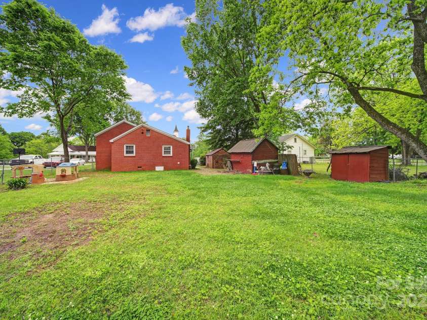 5573 Main Street, Fort Lawn, SC 29714.  MLS# CAR4253269, YatesRealty ID 15377. 