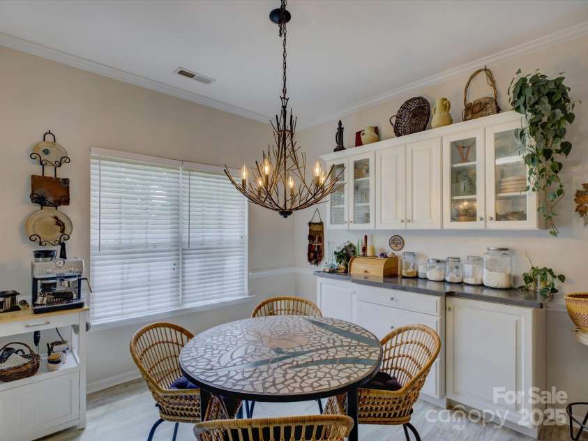 433 Linsbury Court, Gastonia, NC 28056.  MLS# CAR4253284, YatesRealty ID 15378. 