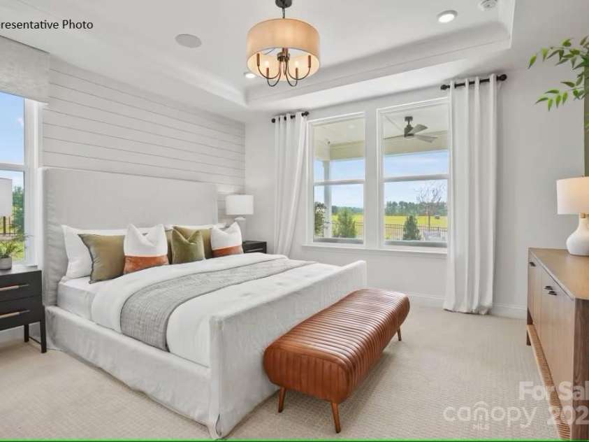 2658 Headwind Court, Belmont, NC 28012.  MLS# CAR4260374, YatesRealty ID 15379. Luxurious primary suite...