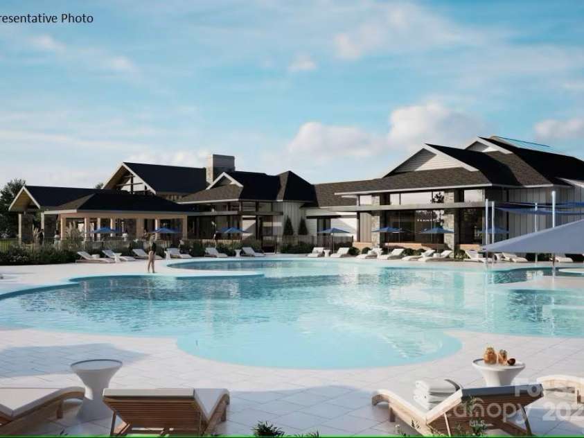 2658 Headwind Court, Belmont, NC 28012.  MLS# CAR4260374, YatesRealty ID 15379. Outdoor resort-style pool and sundeck