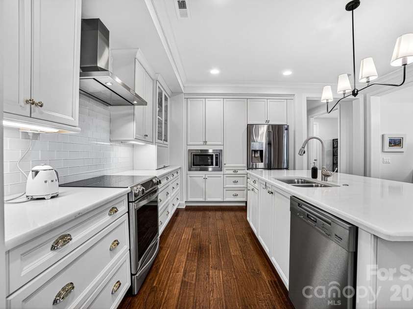 9210 Robbins Preserve Road, Cornelius, NC 28031.  MLS# CAR4357194, YatesRealty ID 15379. 
