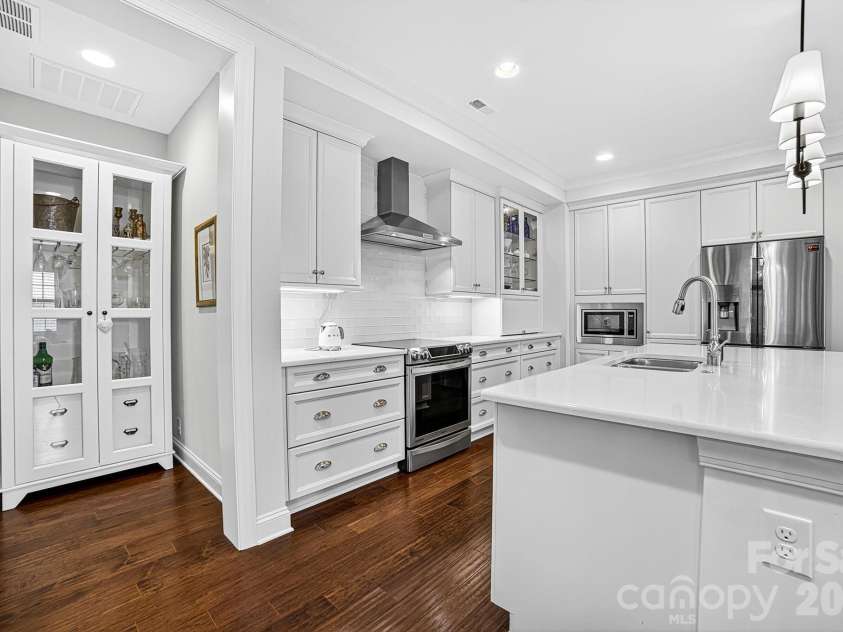 9210 Robbins Preserve Road, Cornelius, NC 28031.  MLS# CAR4357194, YatesRealty ID 15379. 