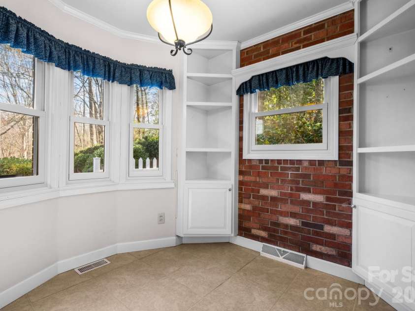 142 Pearson Drive, Morganton, NC 28655.  MLS# CAR4350463, YatesRealty ID 15380. 